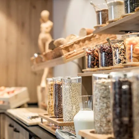 Alpin Art & Naudererhof Superior 4*